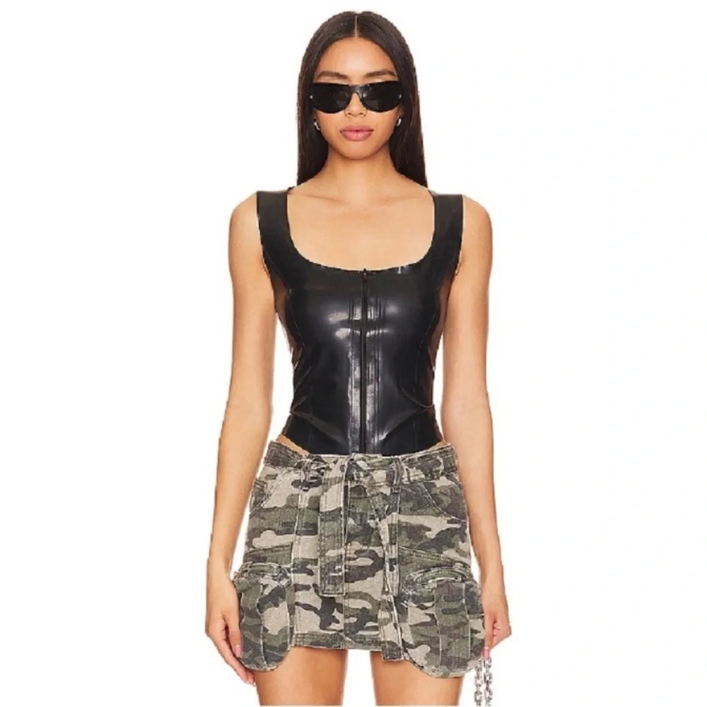 $70 NWOT superdown iskra denim mini skirt in camo, XXS - Picture 1 of 6